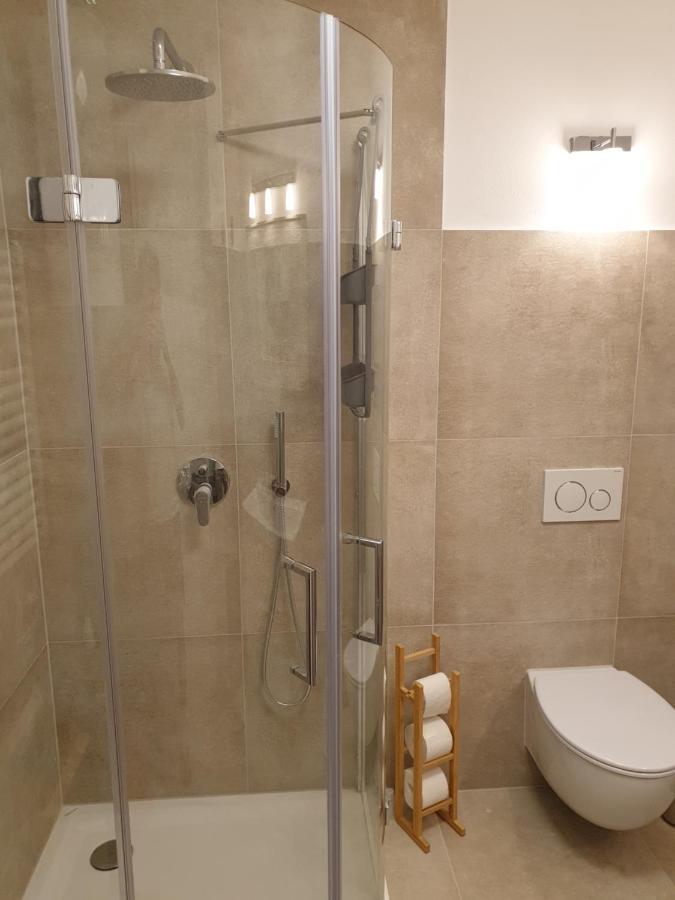 Apartment Maeistro By Privileggio Residence روفينج المظهر الخارجي الصورة