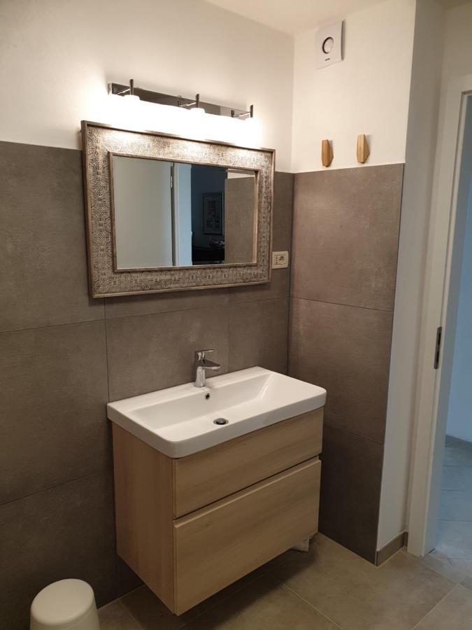 Apartment Maeistro By Privileggio Residence روفينج المظهر الخارجي الصورة