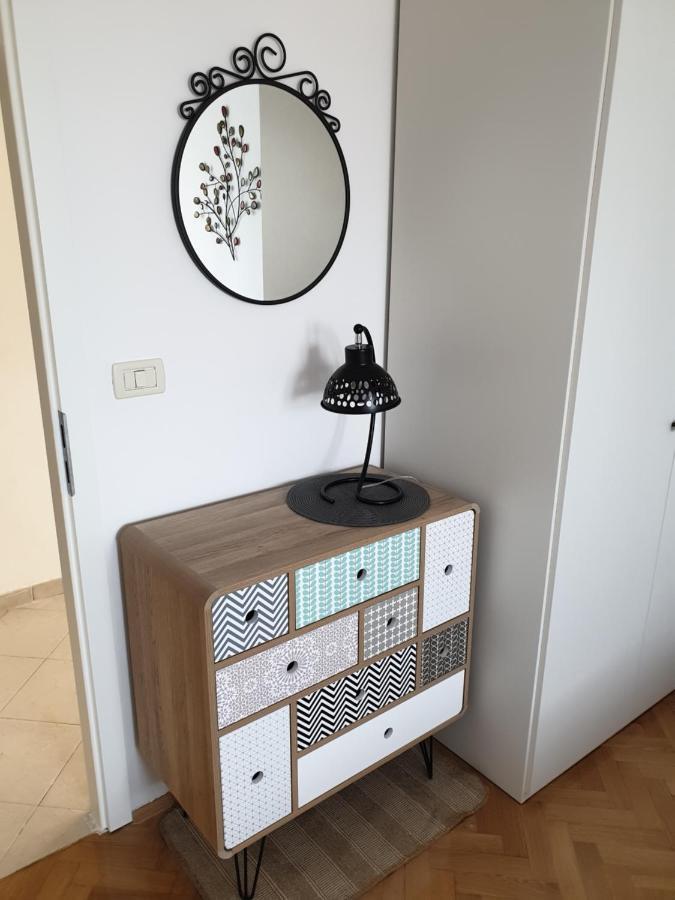 Apartment Maeistro By Privileggio Residence روفينج المظهر الخارجي الصورة